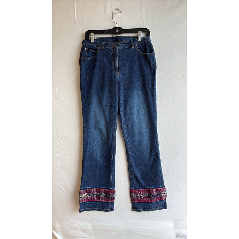 Westbound Vintage Style Embroidered Hem Straight Leg Jeans